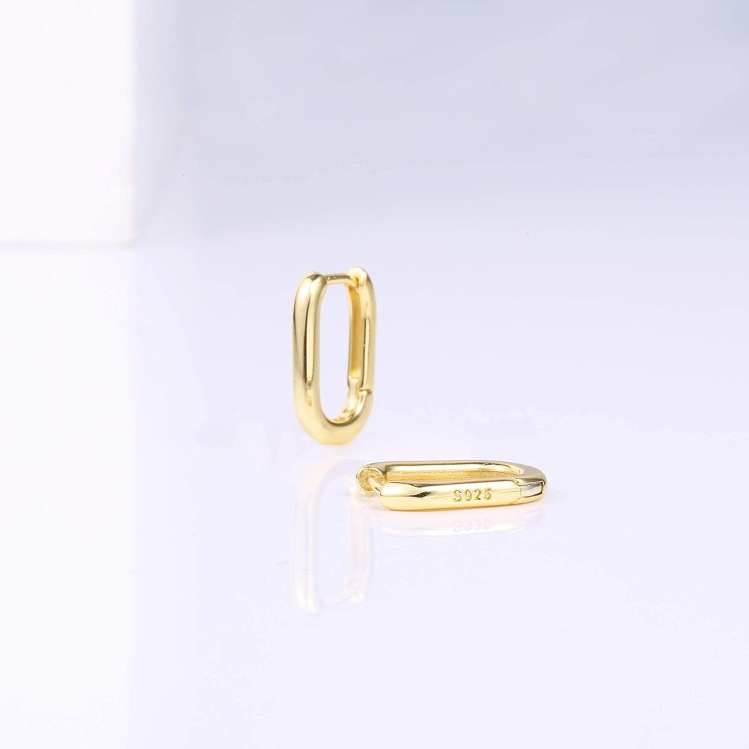 Small Gold Silver Rectangle Hoop Earrings 11Mm 14K Gold Plated U Shape Trendy Oval Hoop Earrings for Women Men